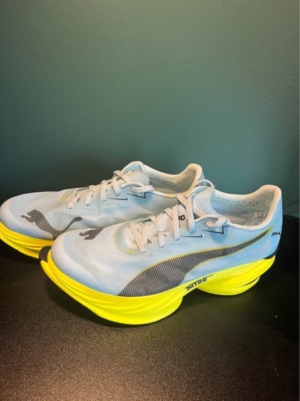 Puma Fast-R 3 - Men’s 9/Women’s 10.5 - Picture 3 of 10